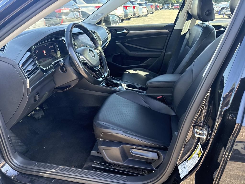 Used 2019 Volkswagen Jetta SEL FWD image 17