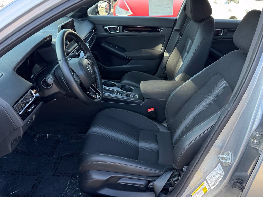 Used 2025 Honda Civic Sport image 15