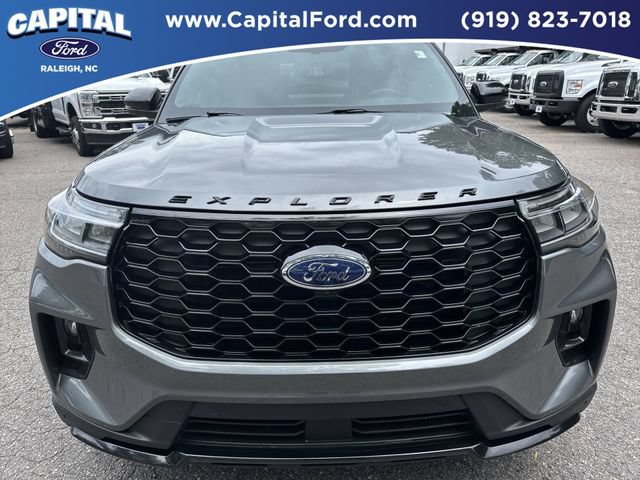 Certified 2025 Ford Explorer ST-Line w/ Premium Package RWD image 10