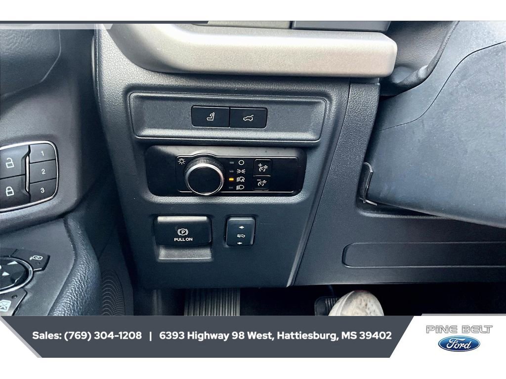 Certified 2024 Ford Expedition XLT image 23