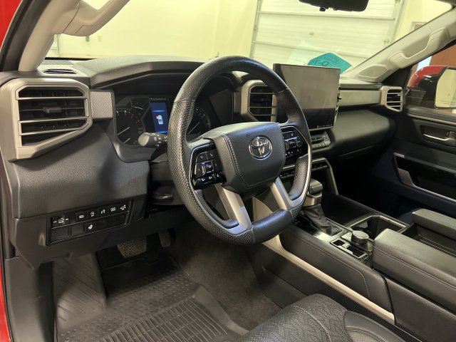 Used 2022 Toyota Tundra Limited AWD/4WD image 12