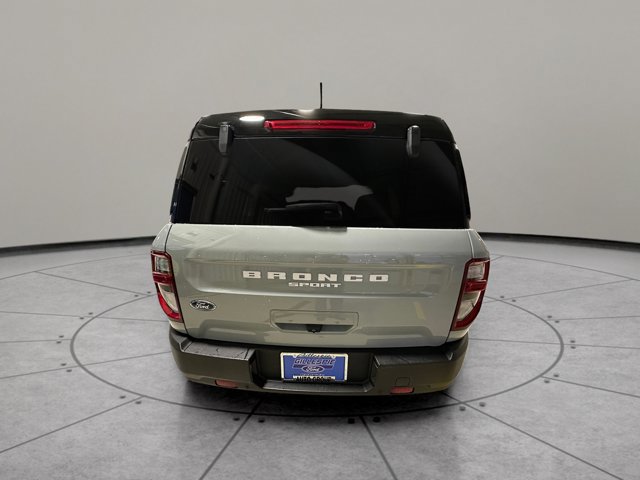 Certified 2021 Ford Bronco Sport Outer Banks w/ Outer Banks Package AWD/4WD image 4