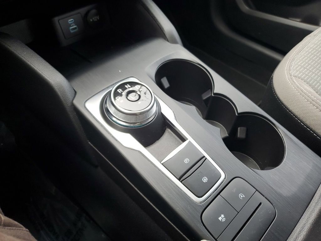 Certified 2022 Ford Escape S image 28