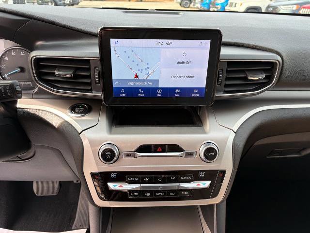 Certified 2021 Ford Explorer XLT w/ Equipment Group 202A image 16