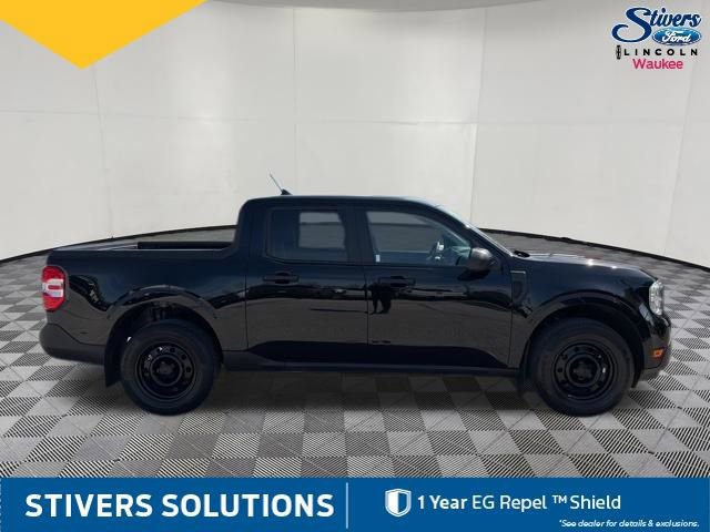 Certified 2024 Ford Maverick XL image 3