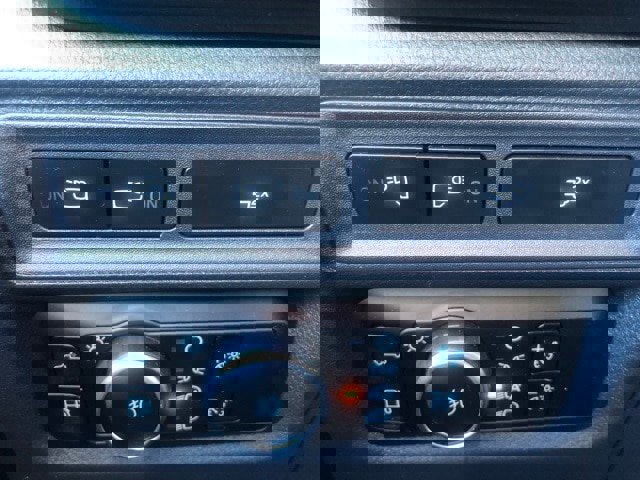 Certified 2023 Ford F150 XLT w/ Equipment Group 302A High image 19