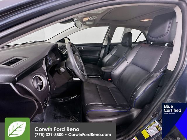 Used 2017 Toyota Corolla XSE image 24