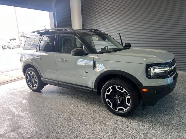 Certified 2024 Ford Bronco Sport Outer Banks w/ Tech Package AWD/4WD image 18