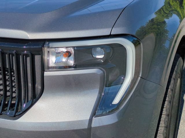 Certified 2025 Ford Maverick Lobo AWD/4WD image 9