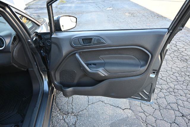 Certified 2019 Ford Fiesta SE w/ Cold Weather Package FWD image 21