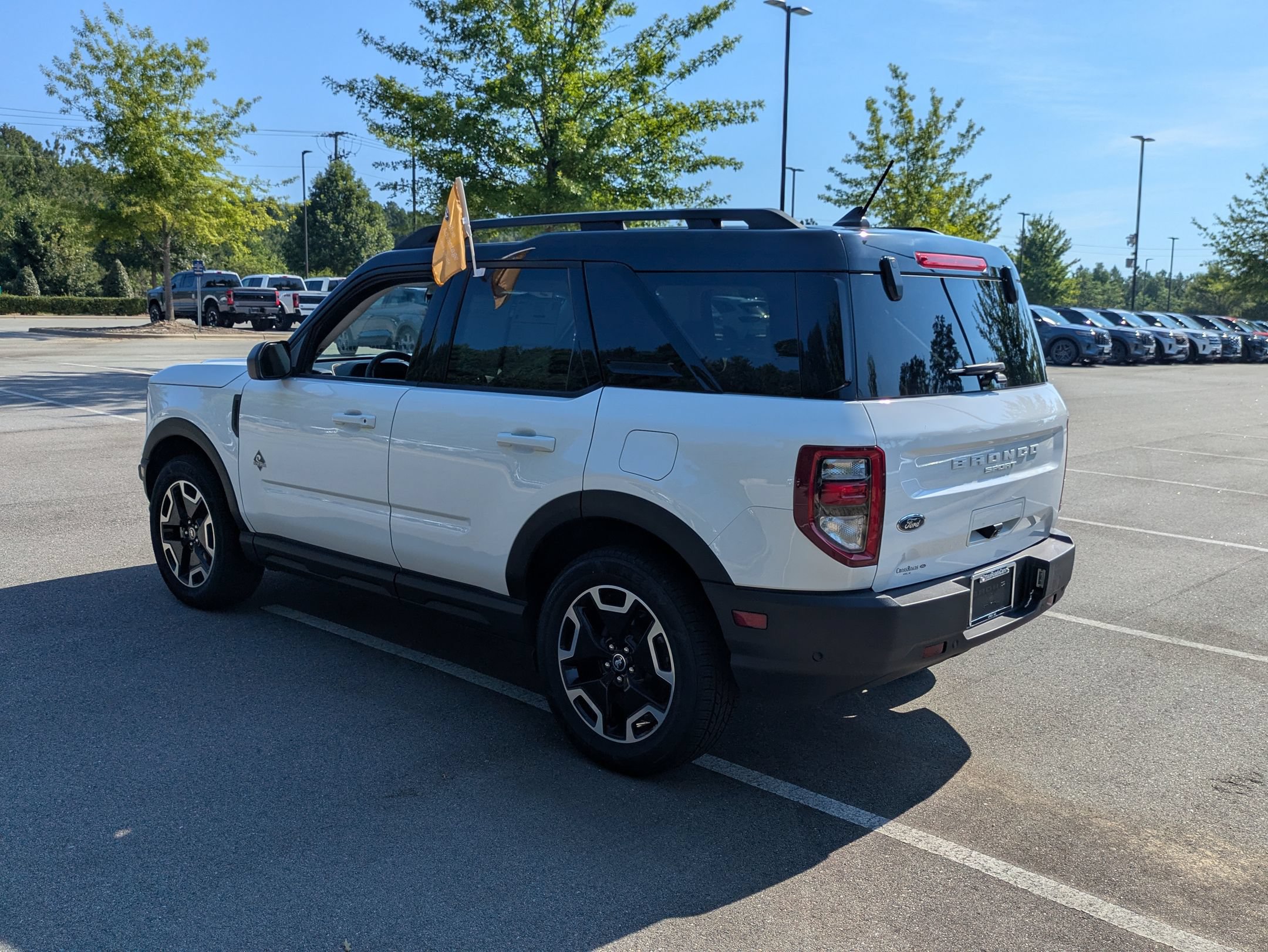 Certified 2023 Ford Bronco Sport Outer Banks w/ Tech Package AWD/4WD image 6