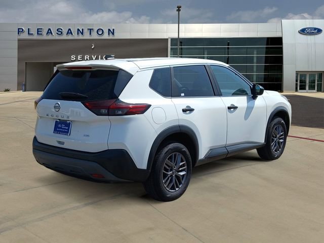Used 2023 Nissan Rogue S AWD/4WD image 5
