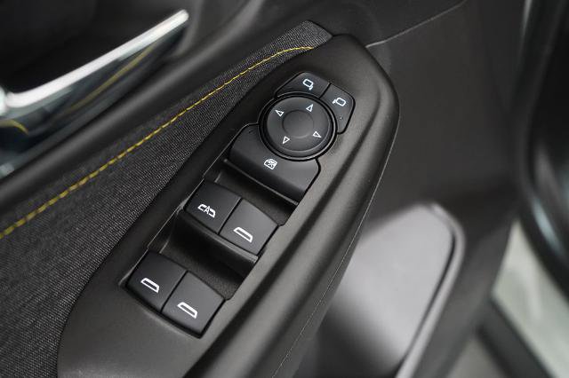 Used 2024 Chevrolet TrailBlazer ACTIV w/ Driver Confidence Package AWD/4WD image 19