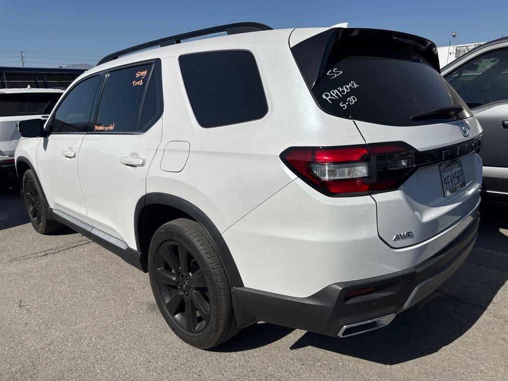 Used 2023 Honda Pilot Elite image 5