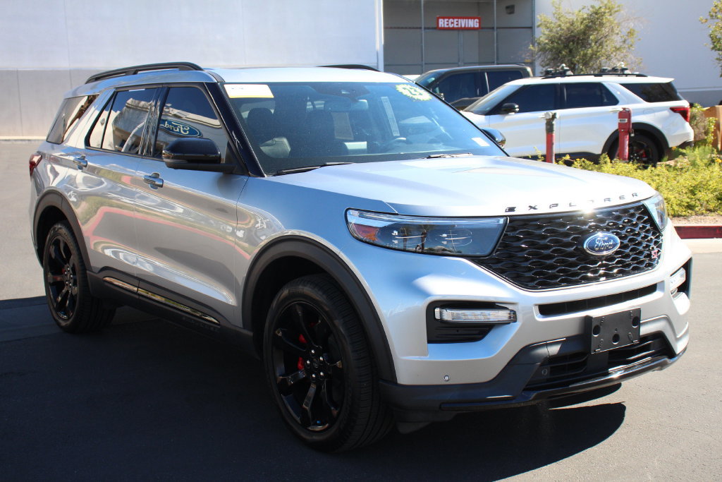 Certified 2023 Ford Explorer ST w/ Equipment Group 401A AWD/4WD image 11