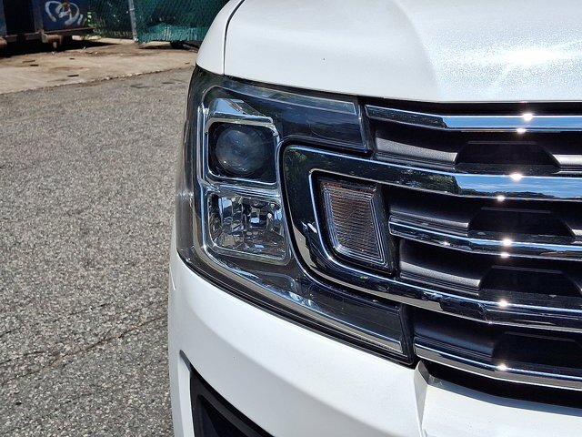 Certified 2020 Ford Expedition XLT w/ Equipment Group 202A AWD/4WD image 19