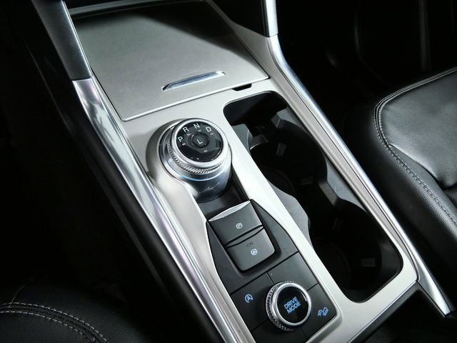 Certified 2023 Ford Explorer Limited w/ Limited Technology Package image 17