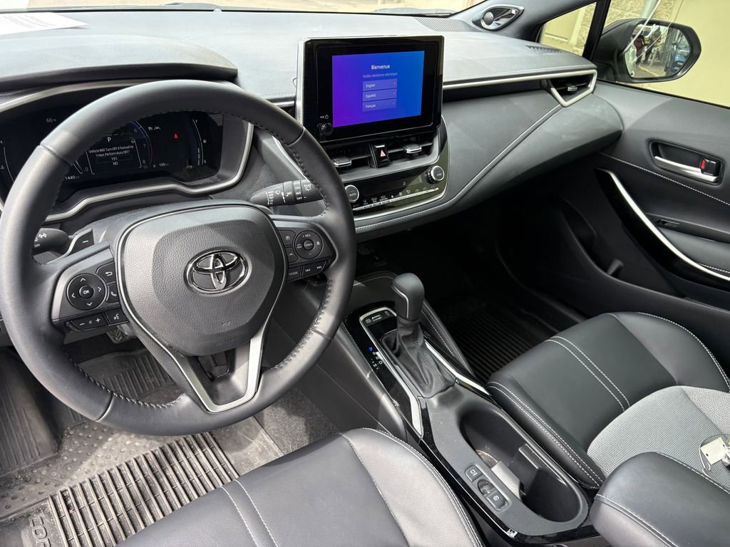 Used 2026 Toyota Corolla XSE FWD image 17