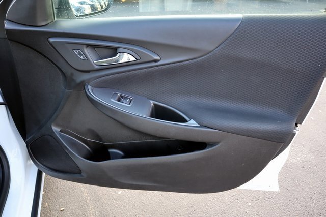 Used 2023 Chevrolet Malibu LT image 18