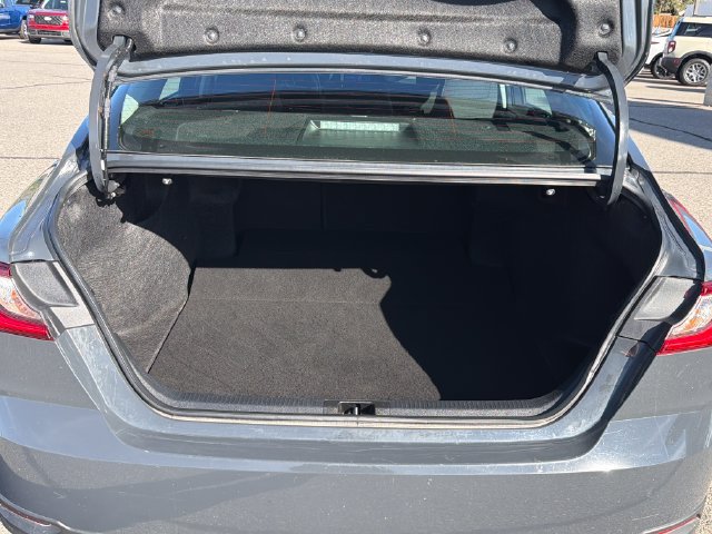 Used 2025 Toyota Camry LE FWD image 28