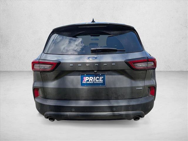 Certified 2025 Ford Escape ST-Line w/ Equipment Group 301A image 3