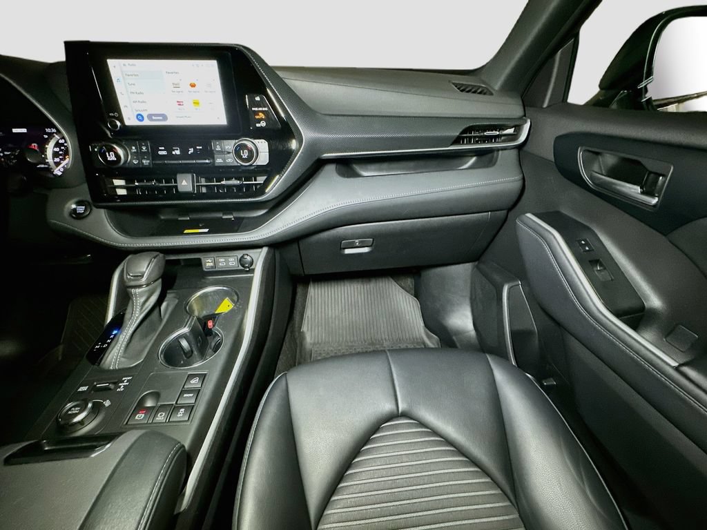 Used 2023 Toyota Highlander XSE AWD/4WD image 33