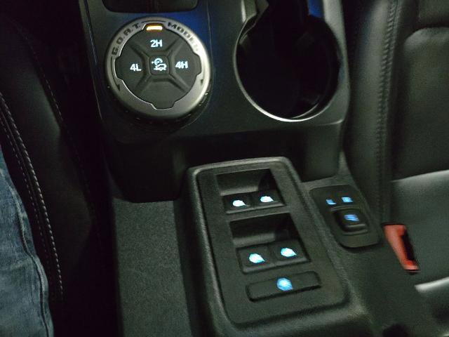 Certified 2025 Ford Bronco Outer Banks image 14