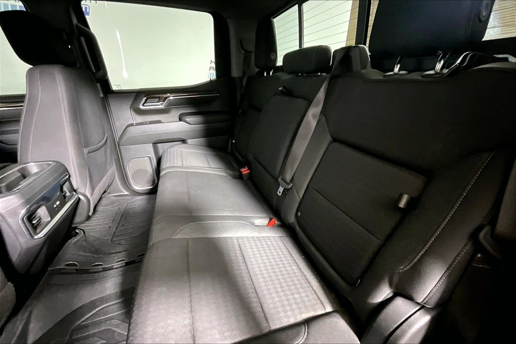 Used 2023 GMC Sierra 1500 Elevation w/ Preferred Package RWD image 21