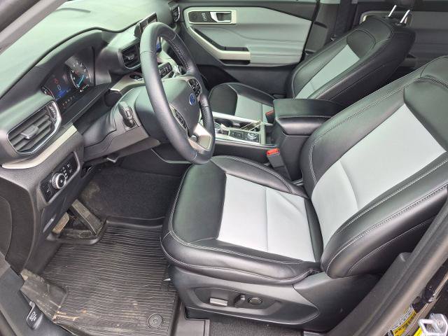 Certified 2023 Ford Explorer XLT w/ Equipment Group 202A AWD/4WD image 12