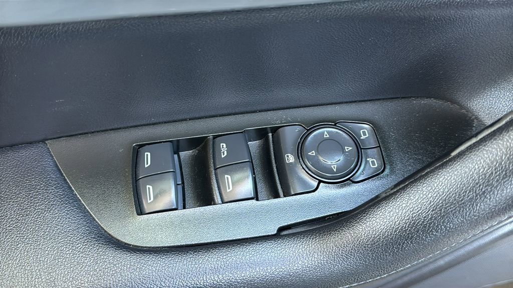 Used 2020 Chevrolet Blazer LT FWD image 20