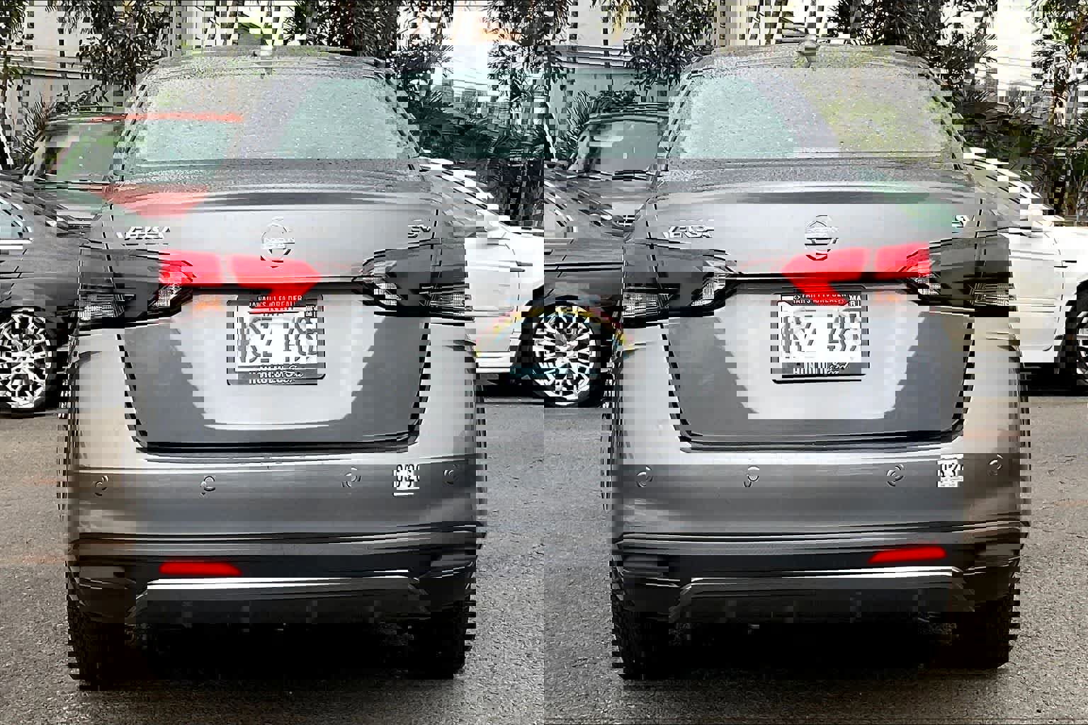 Used 2023 Nissan Versa SV image 2