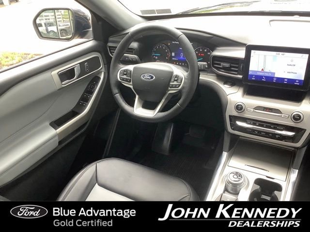 Certified 2023 Ford Explorer XLT w/ Equipment Group 202A AWD/4WD image 17