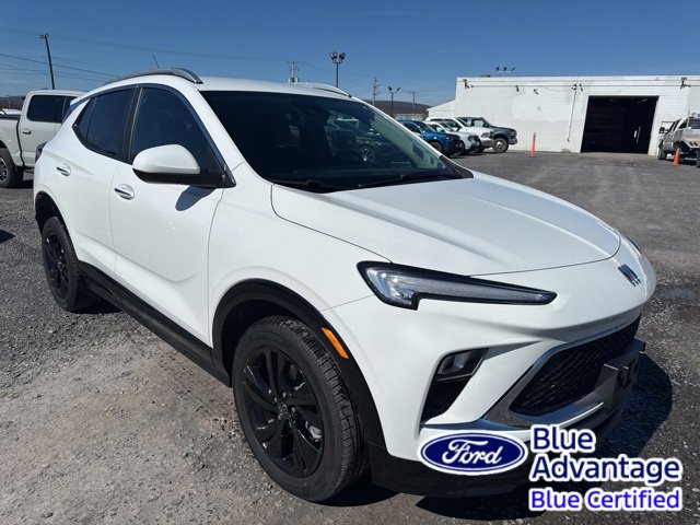 Used 2024 Buick Encore GX Sport Touring image 4