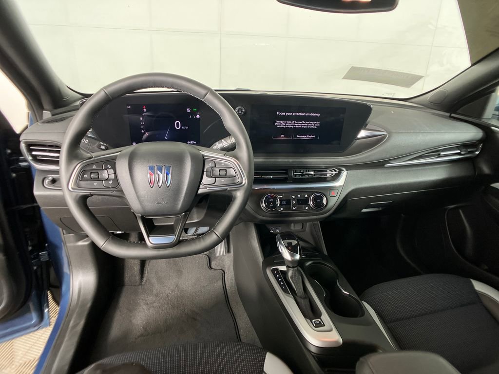 Used 2025 Buick Envista Preferred w/ Convenience I Package image 12