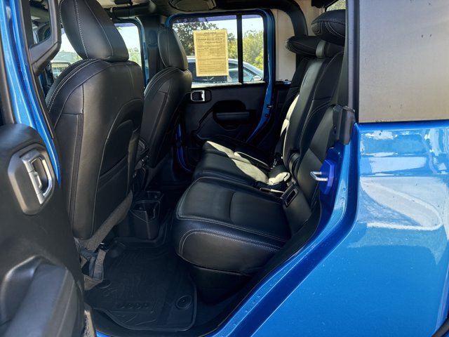 Used 2022 Jeep Gladiator Sport AWD/4WD image 19
