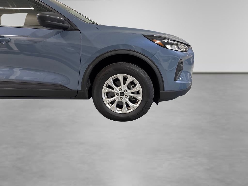 Certified 2025 Ford Escape Active image 21