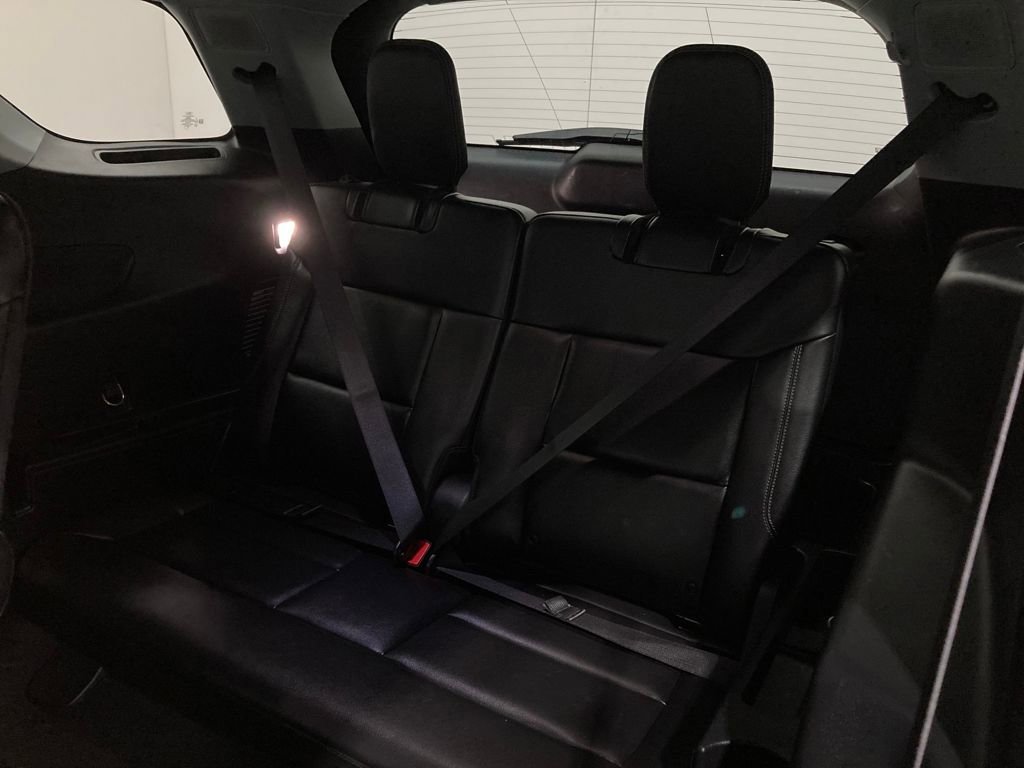 Certified 2023 Ford Explorer Limited w/ Equipment Group 301A image 17