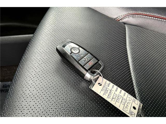 Certified 2022 Ford F150 Lariat AWD/4WD image 38