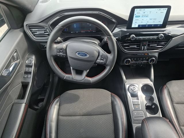Certified 2024 Ford Escape ST-Line AWD/4WD image 11