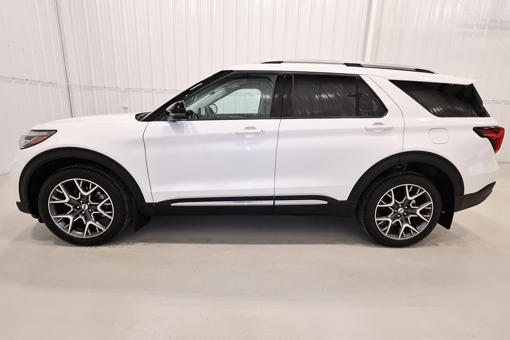 Certified 2025 Ford Explorer Platinum w/ Ultimate Package image 2