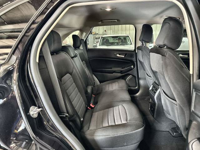 Certified 2024 Ford Edge SE w/ Black Appearance Package AWD/4WD image 29