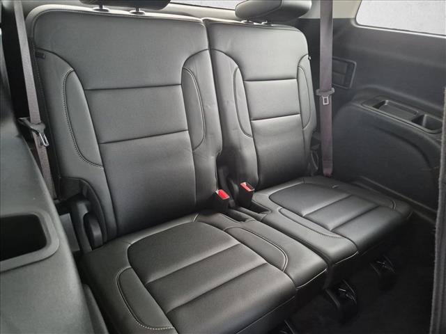 Used 2023 GMC Acadia SLT AWD/4WD image 19