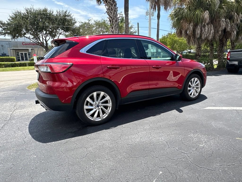 Certified 2021 Ford Escape Titanium w/ Titanium Elite Package AWD/4WD image 6