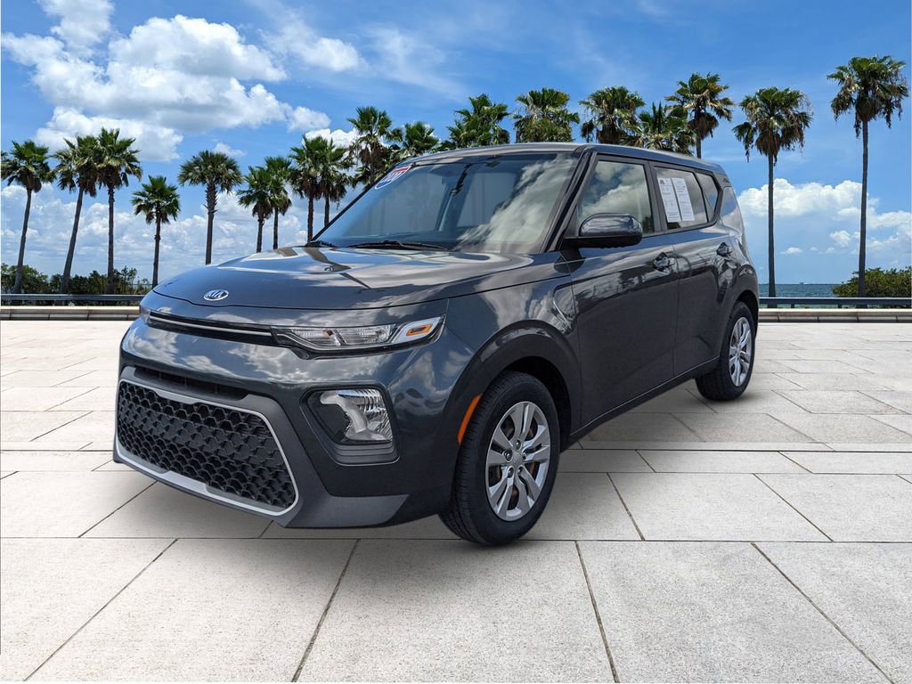 Used 2020 Kia Soul LX image 3