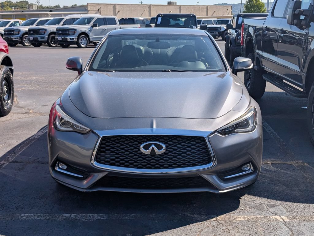 Used 2018 INFINITI Q60 3.0t Luxe RWD image 5