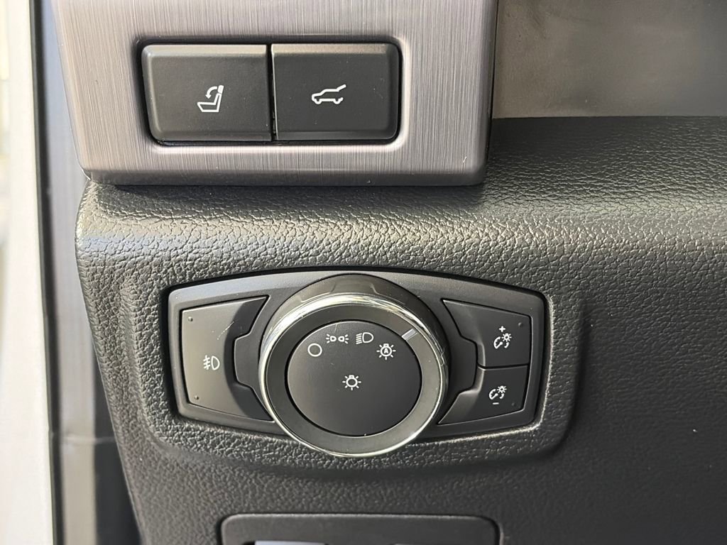 Certified 2019 Ford Expedition Max Platinum image 25