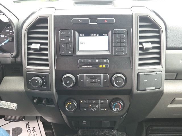 Certified 2021 Ford F250 XL w/ Power Equipment Group image 27