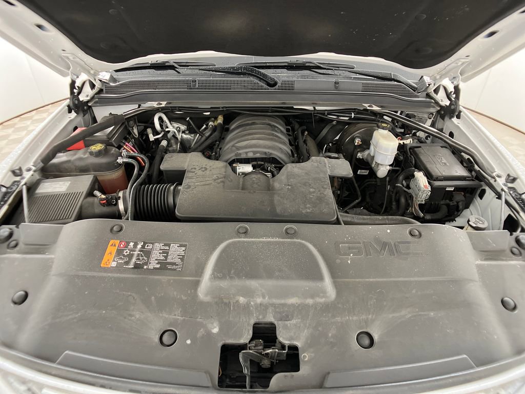 Used 2020 GMC Yukon Denali w/ Denali Premium Package image 32