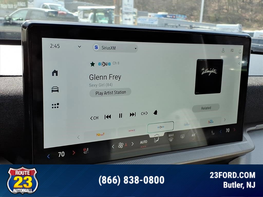 Certified 2025 Ford Explorer Active w/ Active Comfort Package AWD/4WD image 17