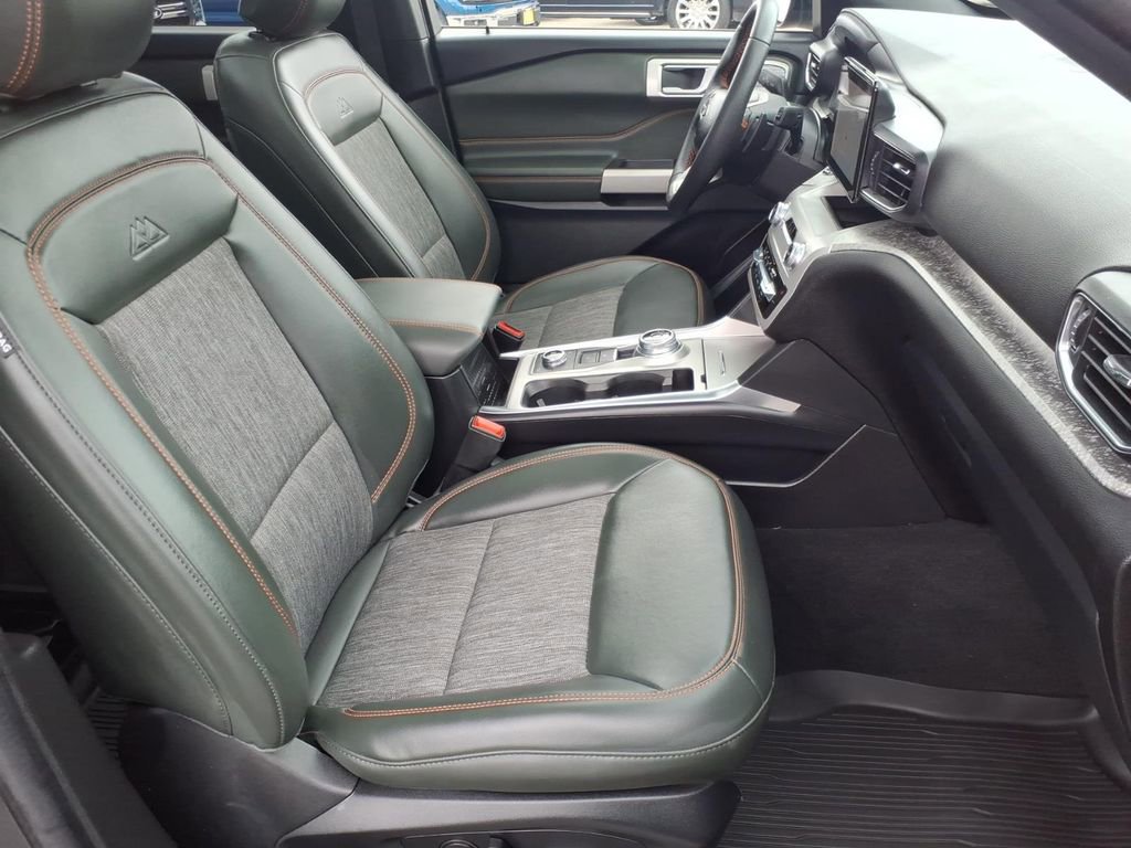 Certified 2024 Ford Explorer Timberline w/ Timberline Technology Package AWD/4WD image 4